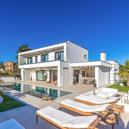 Vrh  Villa Milly المظهر الخارجي الصورة